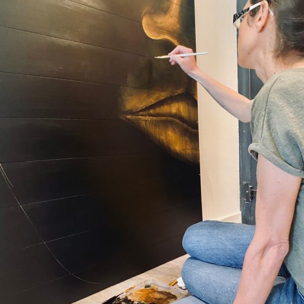 alexandra-pirondeau-artiste-peintre-au-travail.jpg